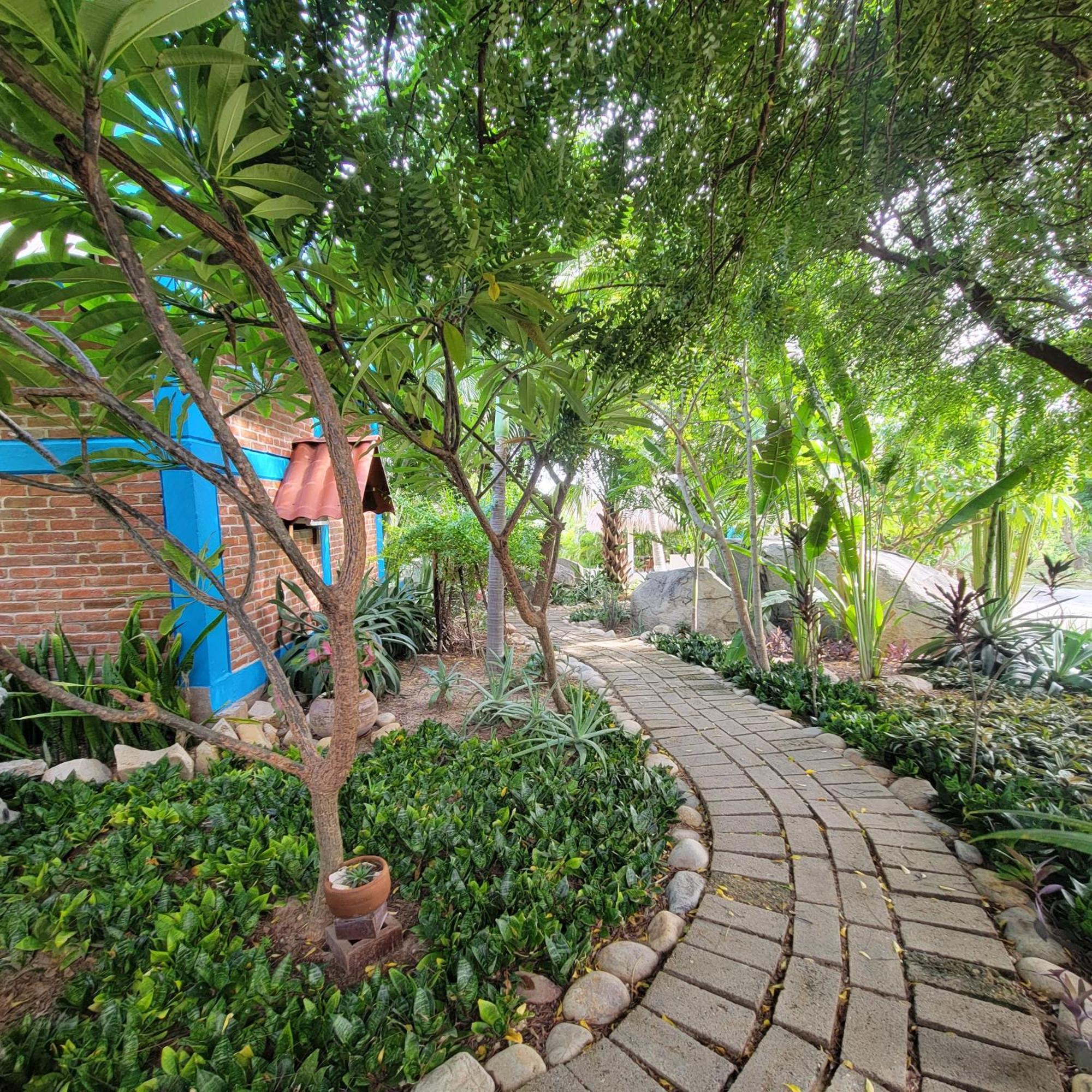 Ocean Oasis Hotel - Adult Only, Four Casitas Boutique Resort Agua Blanca Exterior photo